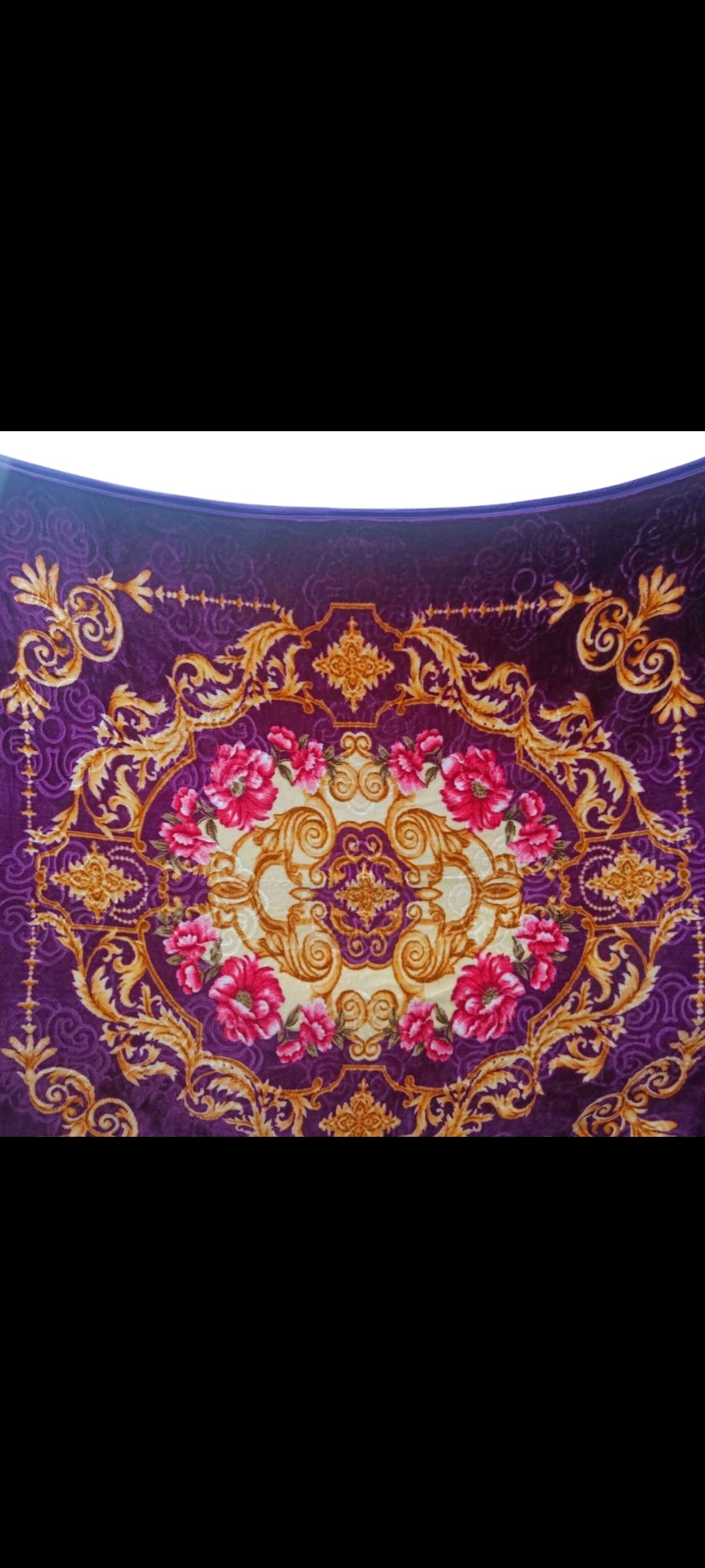 Carlos Blanket 5
